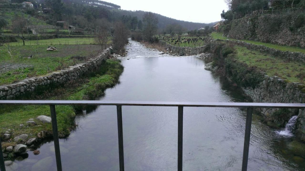 Casa Campo Cortes De Baixo Pensjonat Zewnętrze zdjęcie